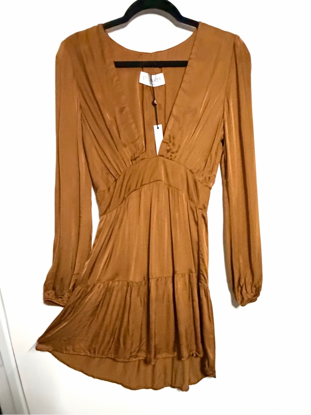 Stillwater Long-Sleeve Tiered Dress in Copper Rust Size S